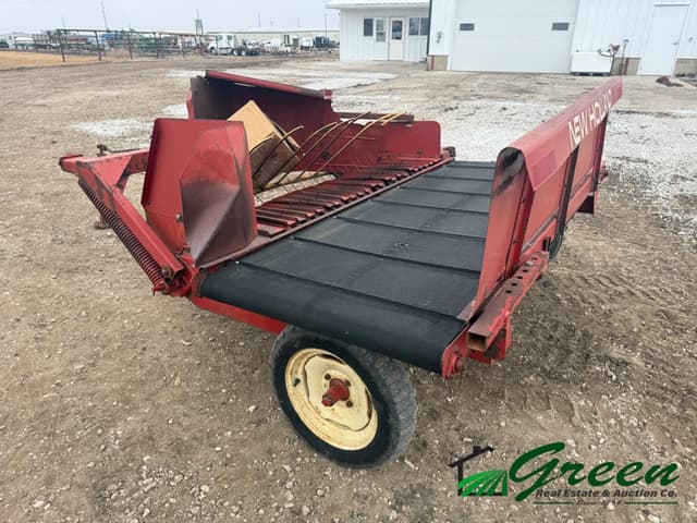 Image of New Holland 144 equipment image 2