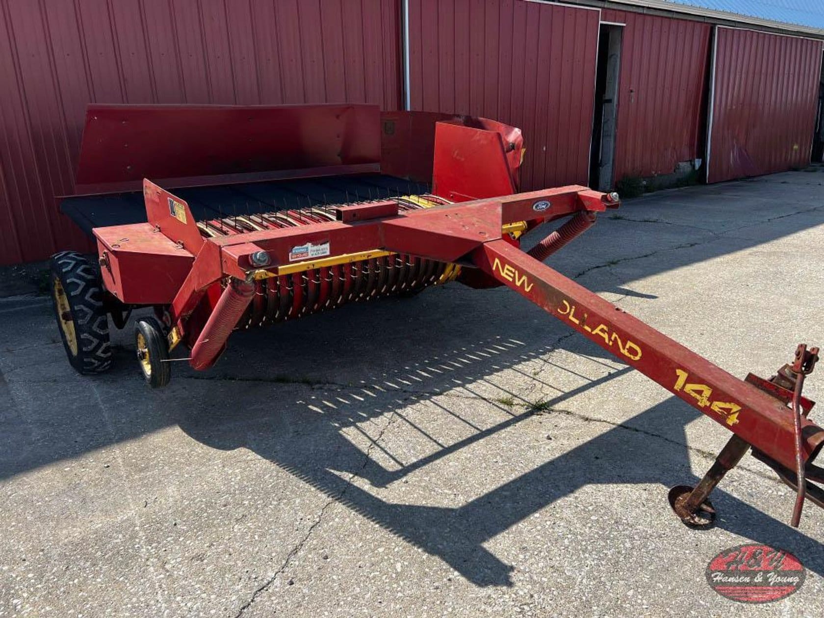New Holland 144 Equipment Image0
