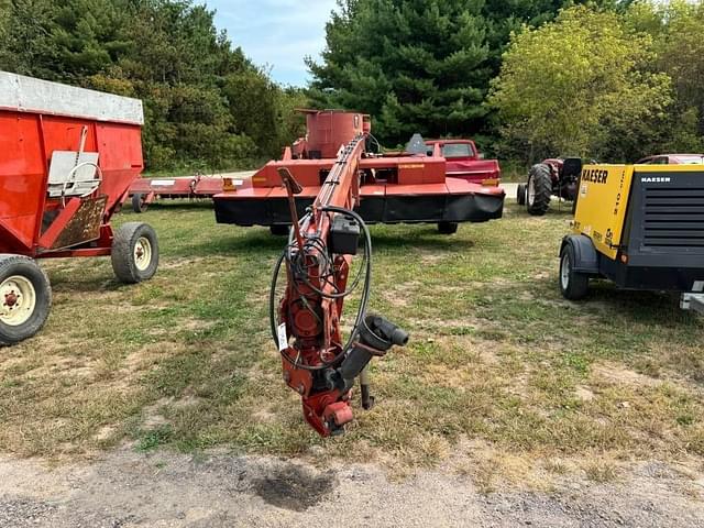 Image of New Holland 1441 equipment image 1