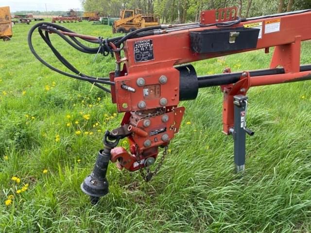 Image of New Holland 1441 equipment image 2