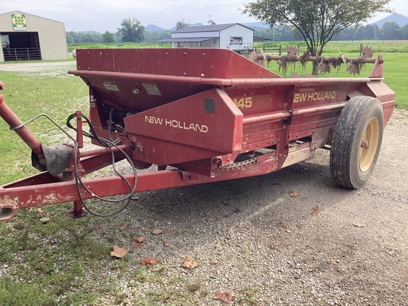 New Holland 145 Image