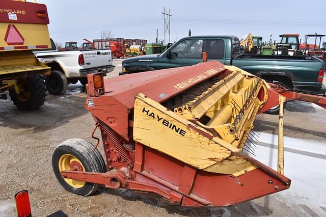 Image of New Holland 1465 equipment image 4