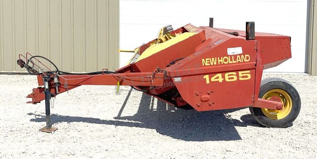 Image of New Holland 1465 equipment image 3