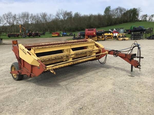 New Holland 1465 Equipment Image0