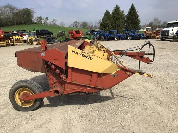 Image of New Holland 1465 equipment image 4