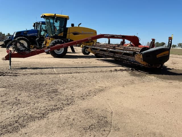 Image of New Holland 1475 equipment image 3