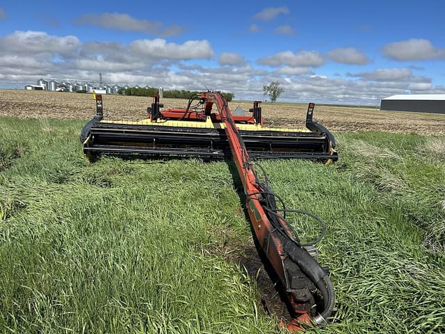 Image of New Holland 1475 equipment image 1