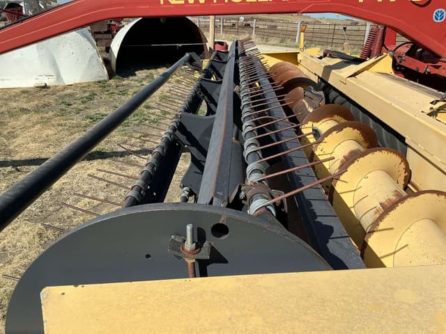 Image of New Holland 1475 equipment image 1
