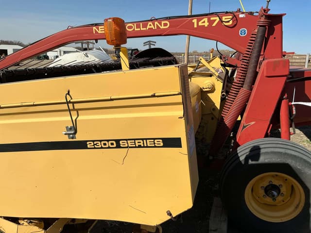 Image of New Holland 1475 equipment image 2