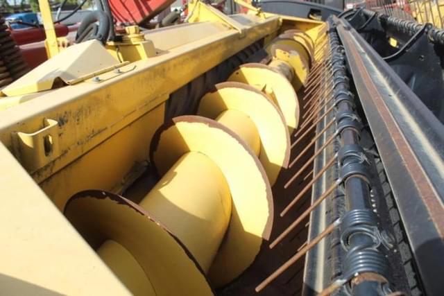 Image of New Holland 1475 equipment image 2