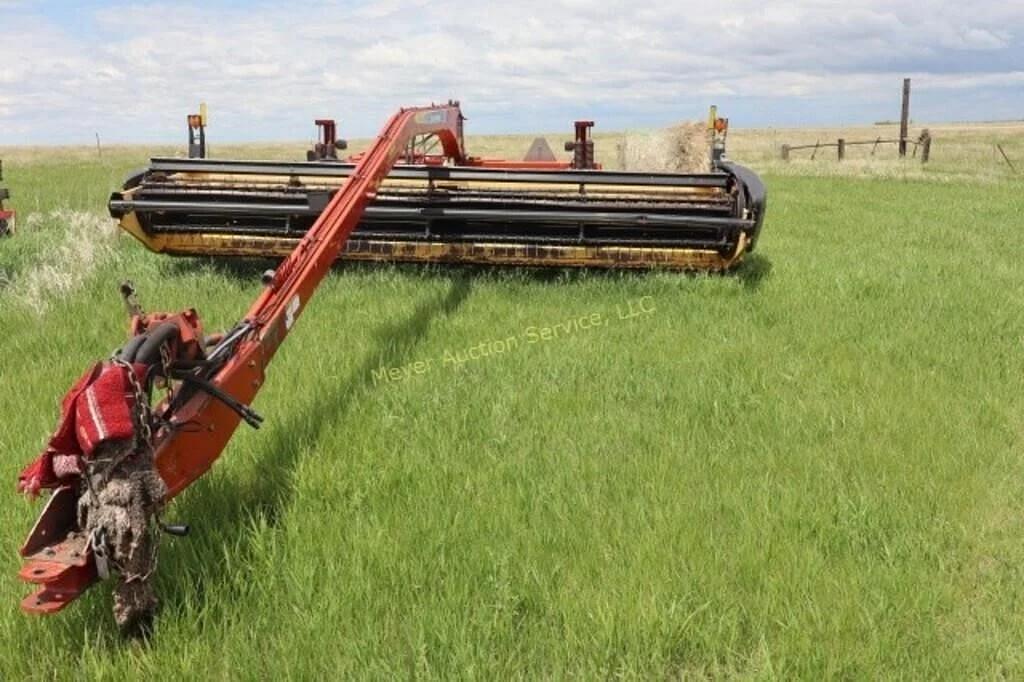 Image of New Holland 1475 Primary image