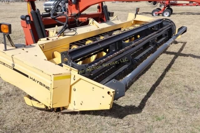 Image of New Holland 1475 equipment image 4