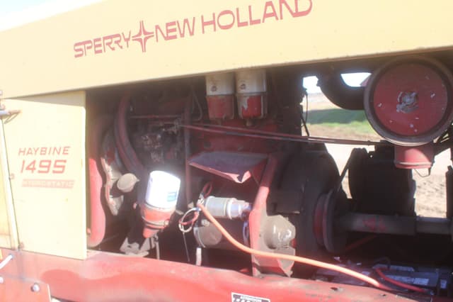 Image of New Holland 1495 equipment image 3