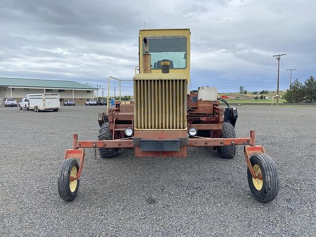 Image of New Holland 1495 equipment image 3