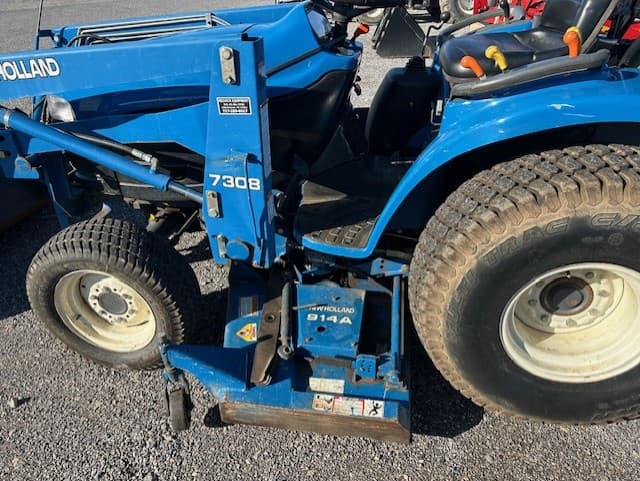 Image of New Holland 1530 equipment image 3