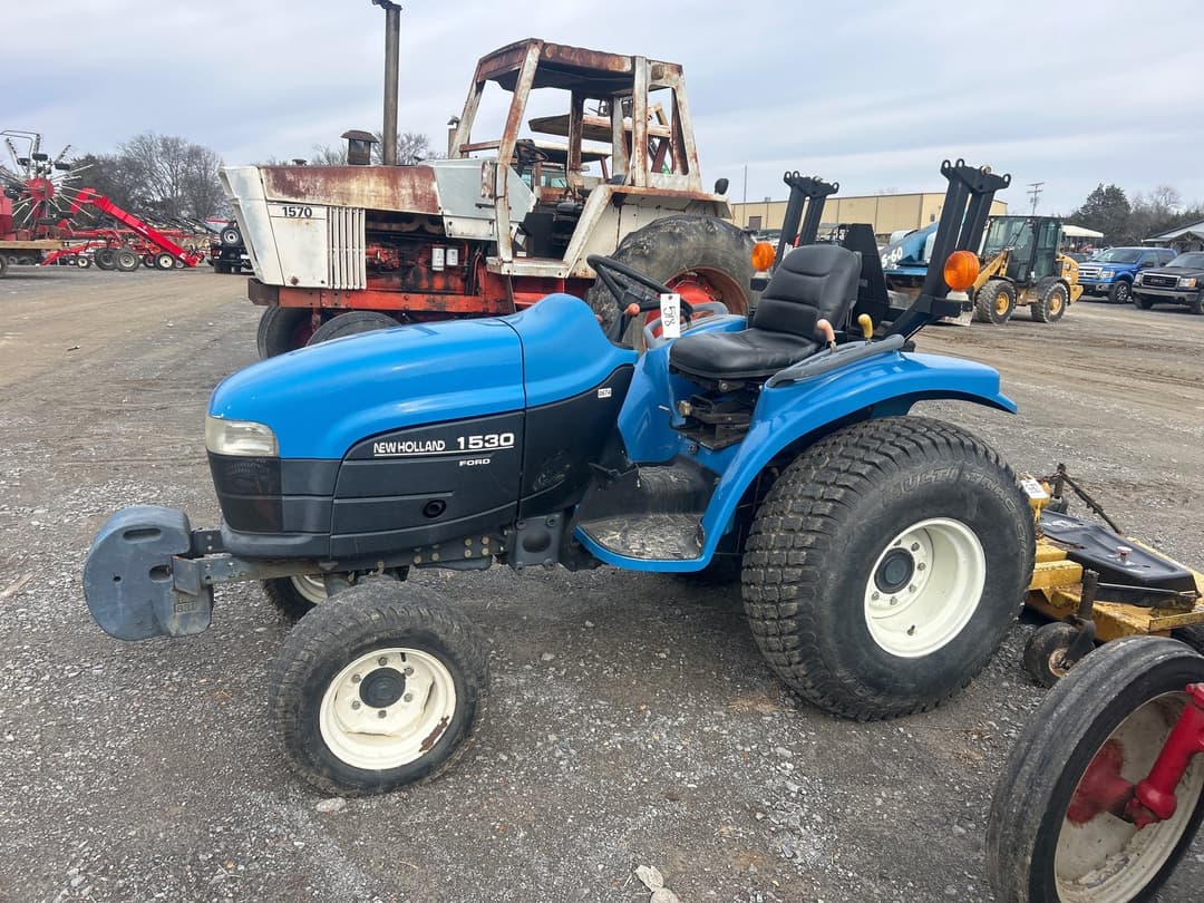 Image of New Holland 1530 Primary image