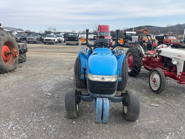 Image of New Holland 1530 equipment image 1