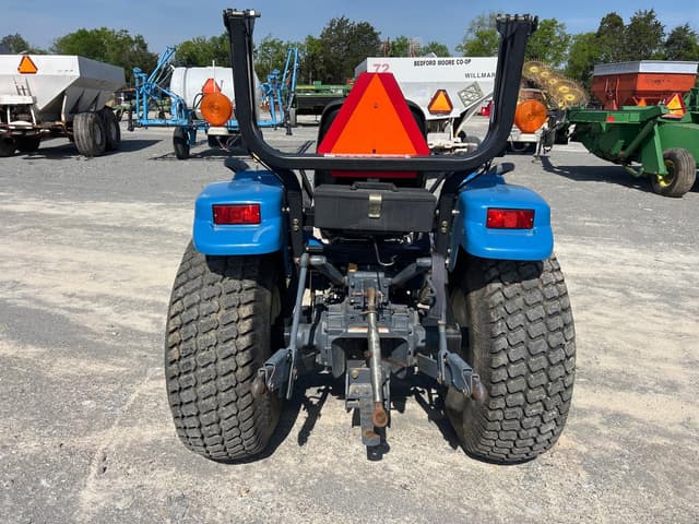 Image of New Holland 1530 equipment image 2