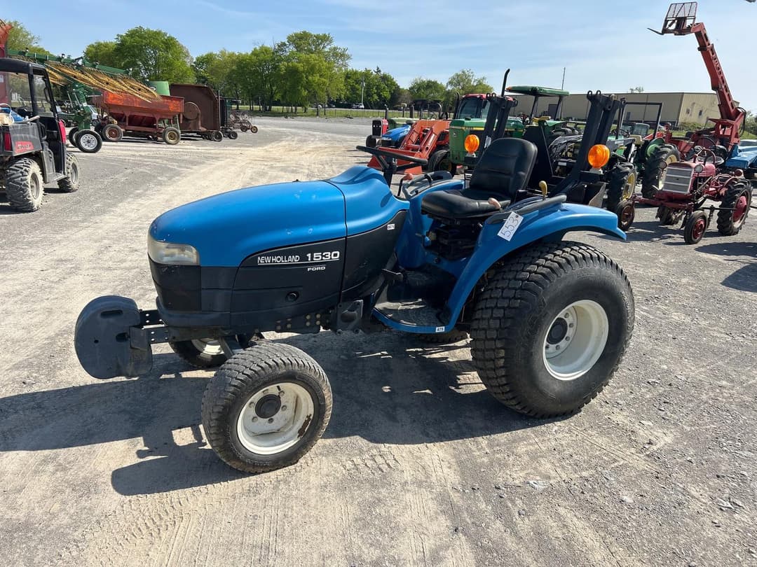 Image of New Holland 1530 Primary image