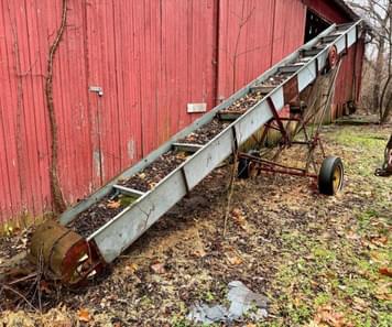 Main image New Holland 155