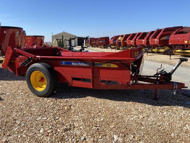 Image of New Holland 155 equipment image 4