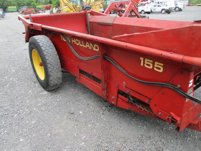 Image of New Holland 155 equipment image 3