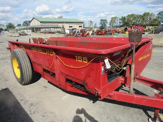 Image of New Holland 155 equipment image 3