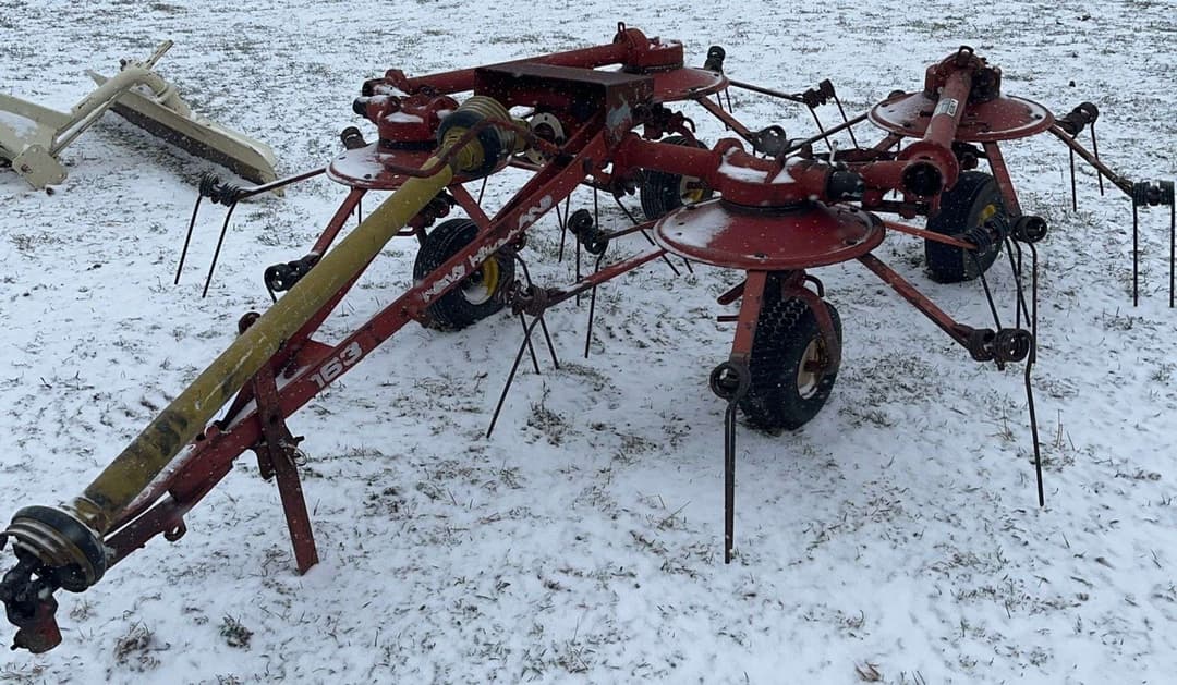 Image of New Holland 163 Primary image