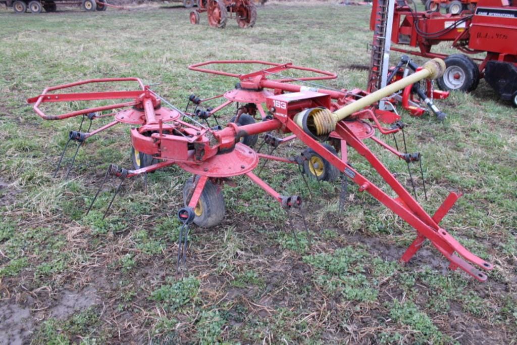 Main image New Holland 163
