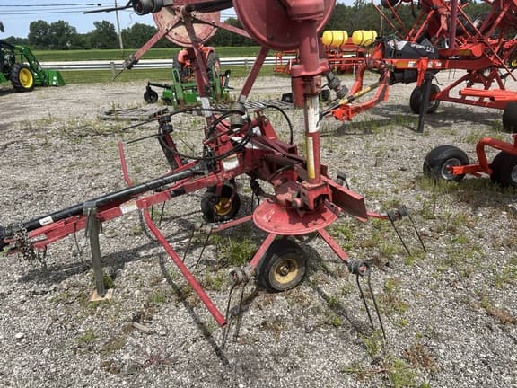 Image of New Holland 163 Primary image