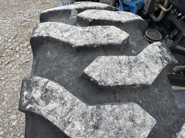 Image of New Holland 1630 equipment image 3