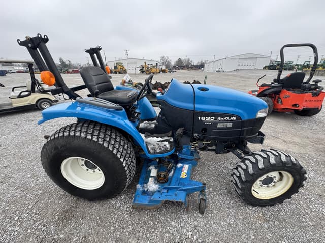 Image of New Holland 1630 equipment image 4