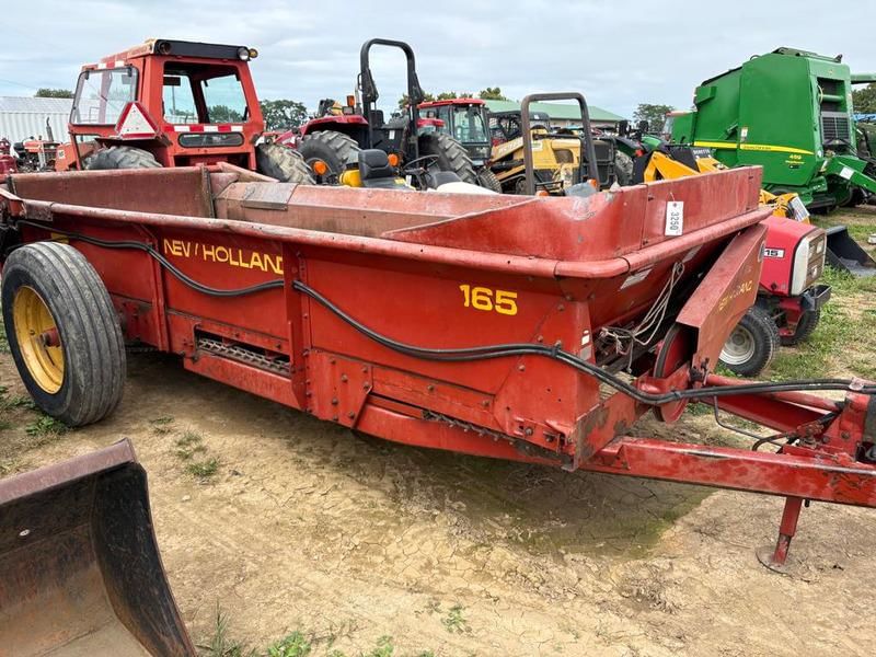 Main image New Holland 165