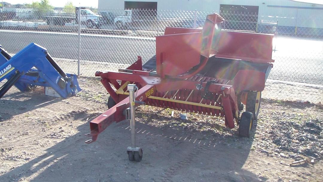 Image of New Holland 166 Primary image