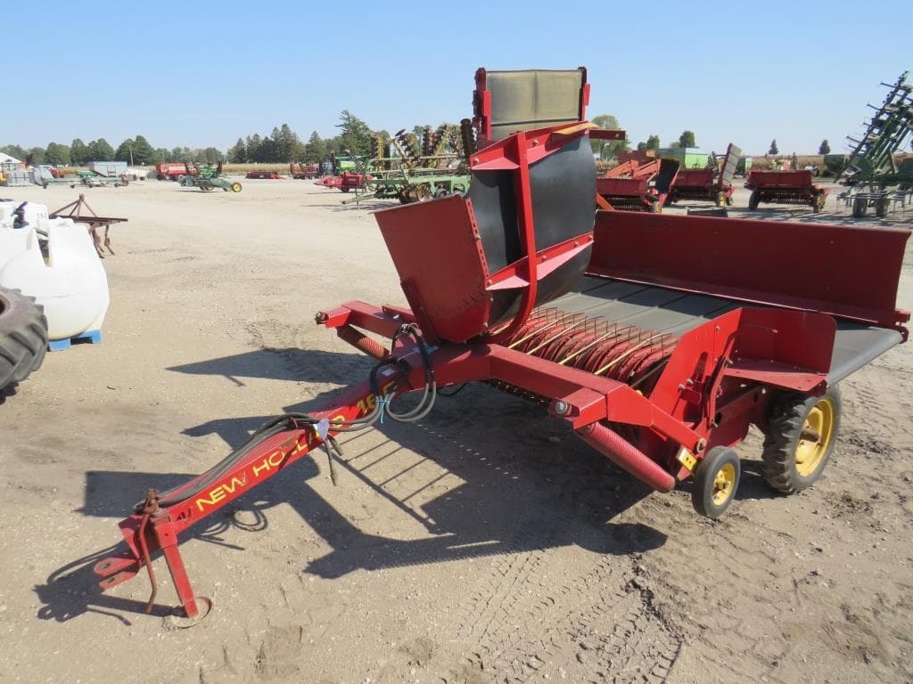 Image of New Holland 166 Primary image