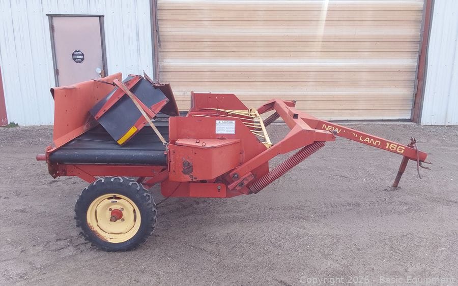 New Holland 166 Equipment Image0