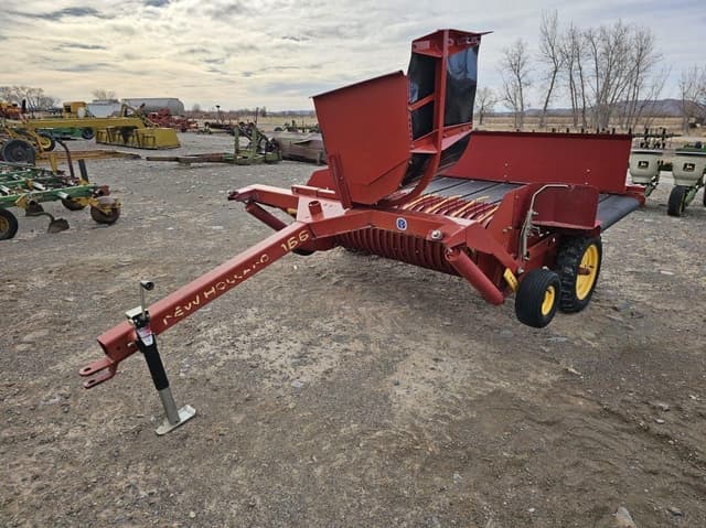 Image of New Holland 166 equipment image 1