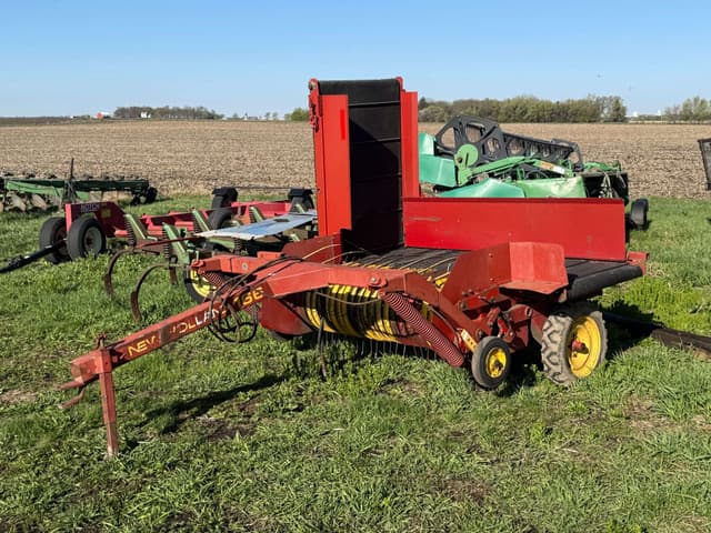 Image of New Holland 166 equipment image 1