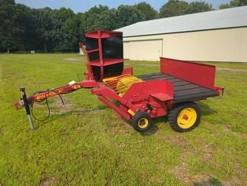 Main image New Holland 166