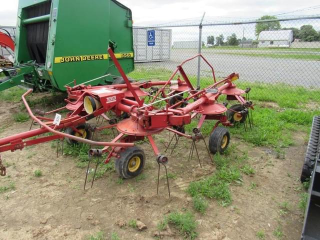 Image of New Holland 169 equipment image 1