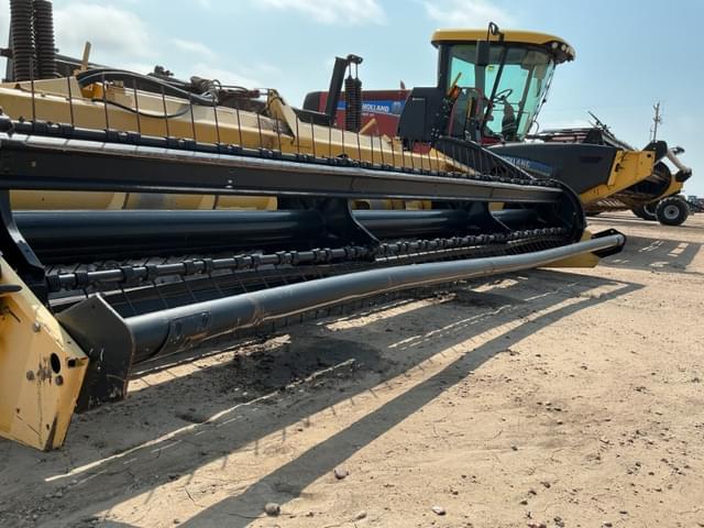 Image of New Holland 16HS equipment image 2