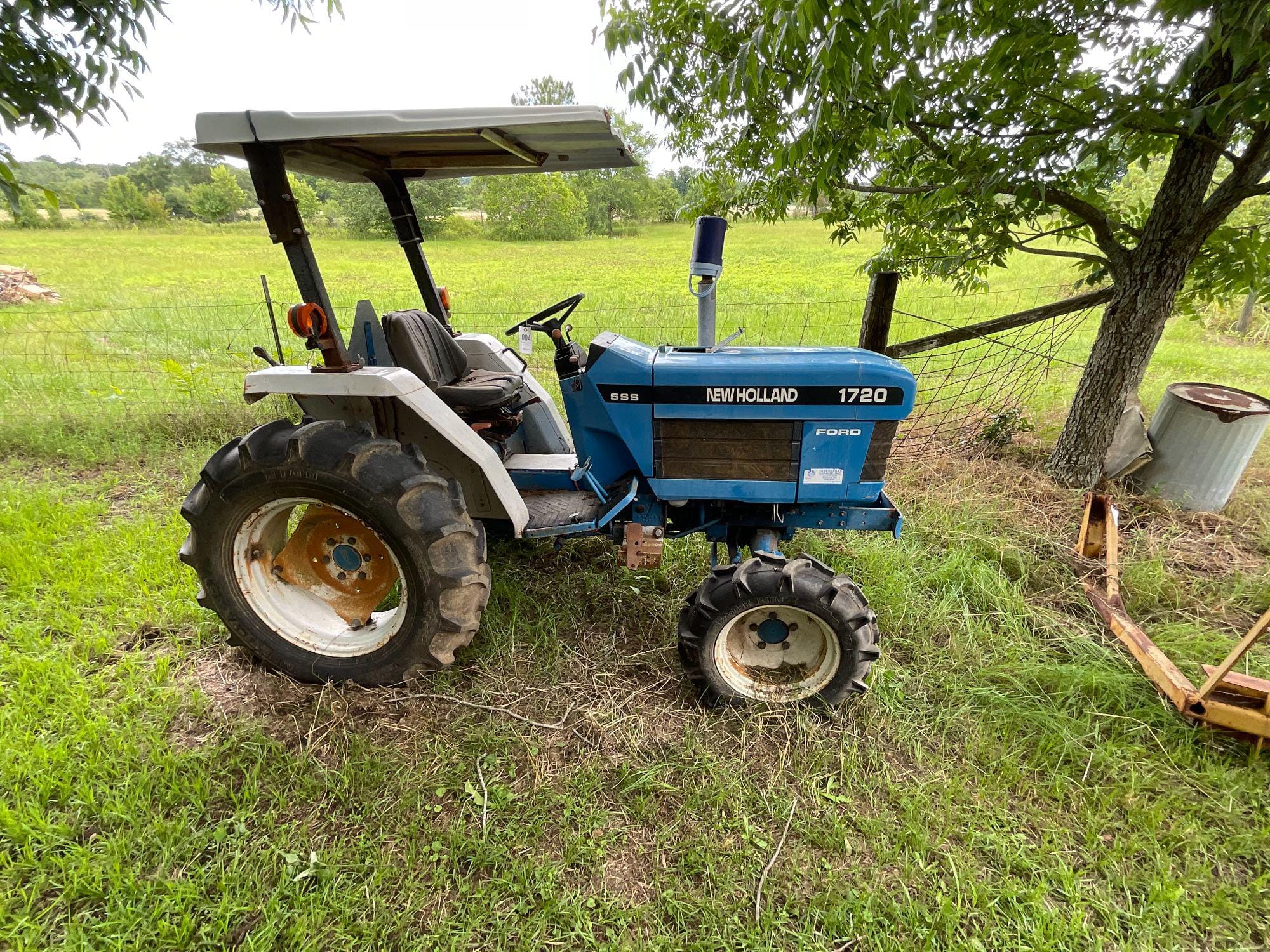 Main image New Holland 1720