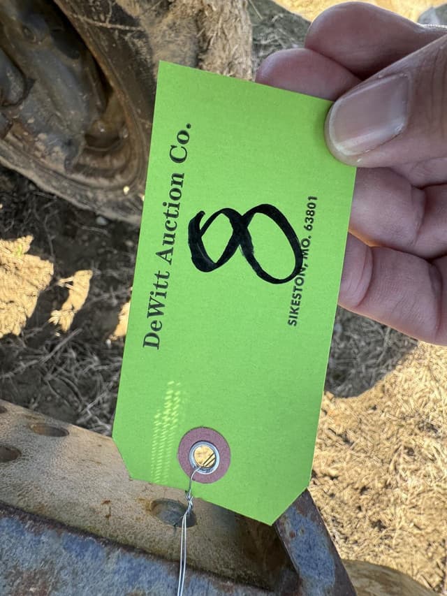 Image of New Holland 1725 equipment image 1