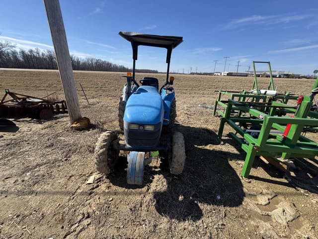 Image of New Holland 1725 equipment image 2