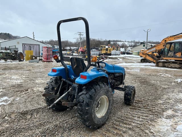 Image of New Holland 1725 equipment image 3