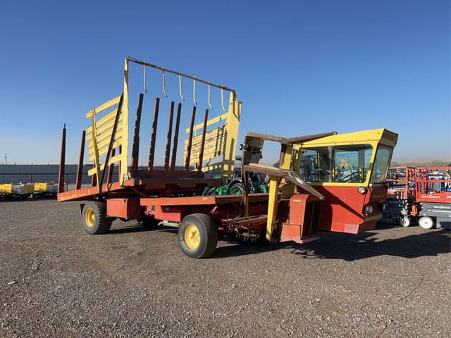 Image of New Holland 1849 equipment image 1