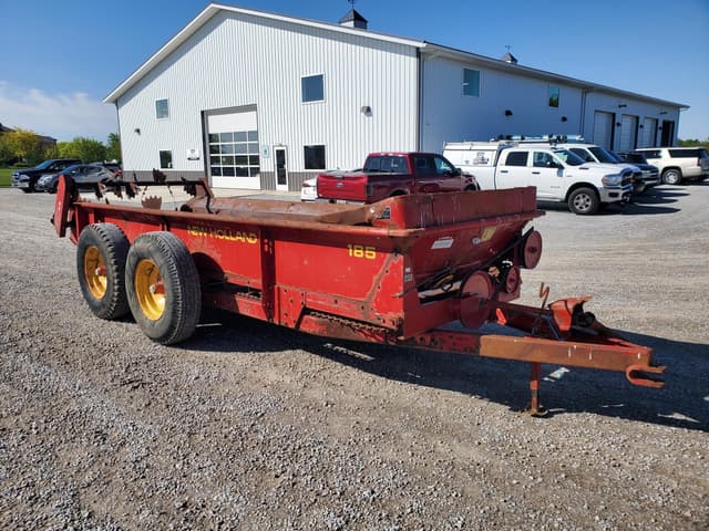 Image of New Holland 185 equipment image 2