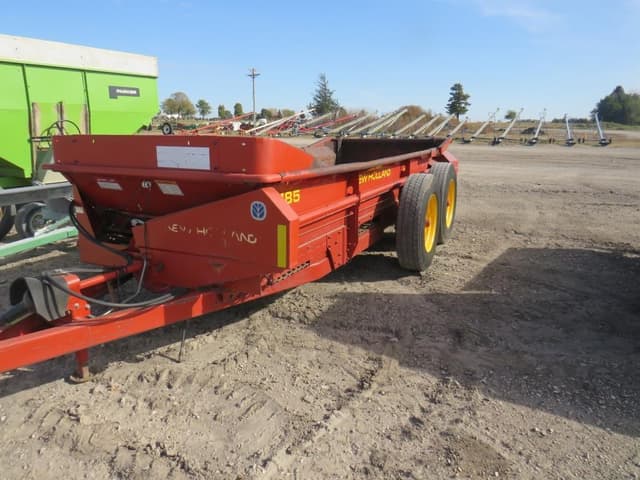 Image of New Holland 185 equipment image 4