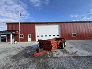 New Holland 185 Image