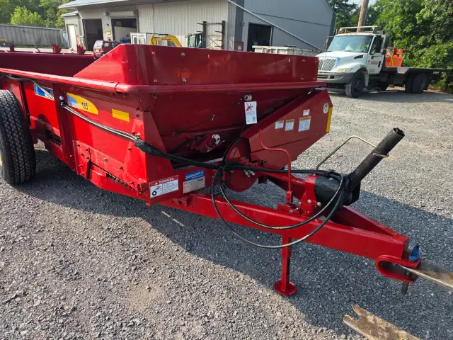 Image of New Holland 185 equipment image 1